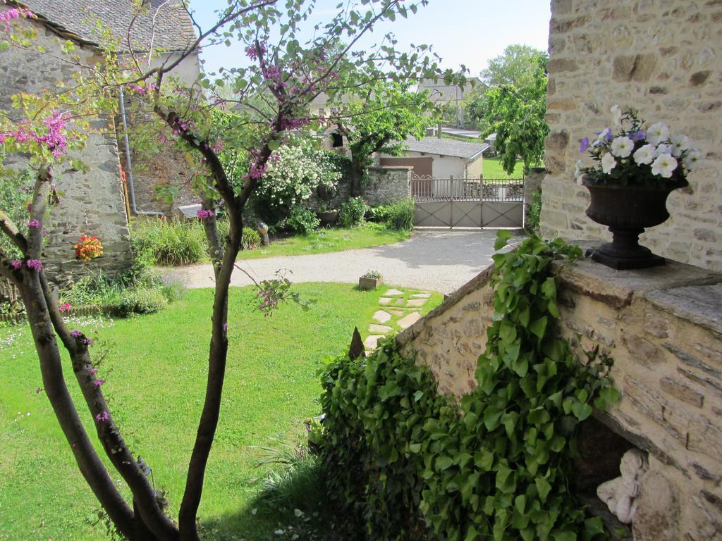 Le Couvent De Jouels Hotel Sauveterre-de-Rouergue Exterior foto